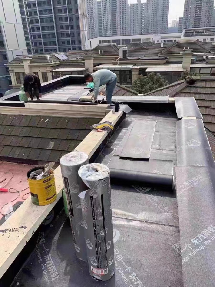 屋顶防水补漏